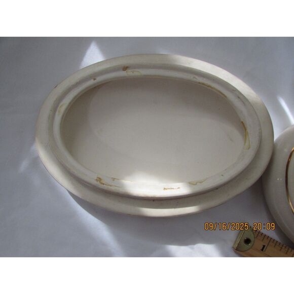 Vintage Casual Limited Edition 1995 trinket jewelry box red roses gold trim - Picture 3 of 7